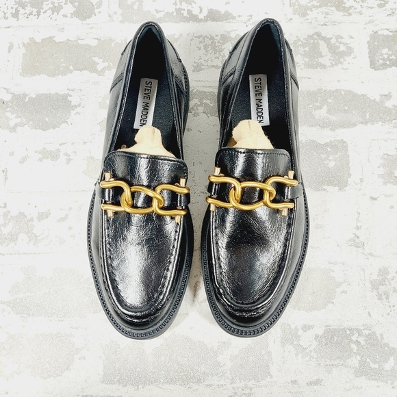 New Steve Madden Karmine Gleaming Black Leather Goldtone Hardware Loafer F303 - Picture 6 of 10